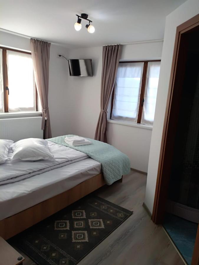 De La Mare La Munte Otel Vatra Dornei Dış mekan fotoğraf